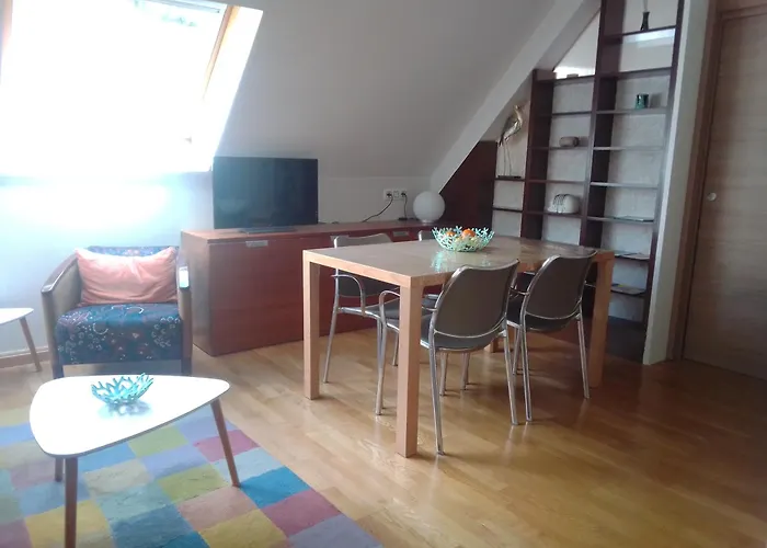 Atico La Flor Del Sol Lägenhet Canfranc